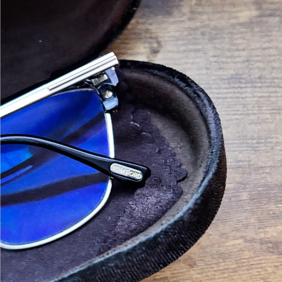 Tom Ford eyeglasses - Picture 8 of 9